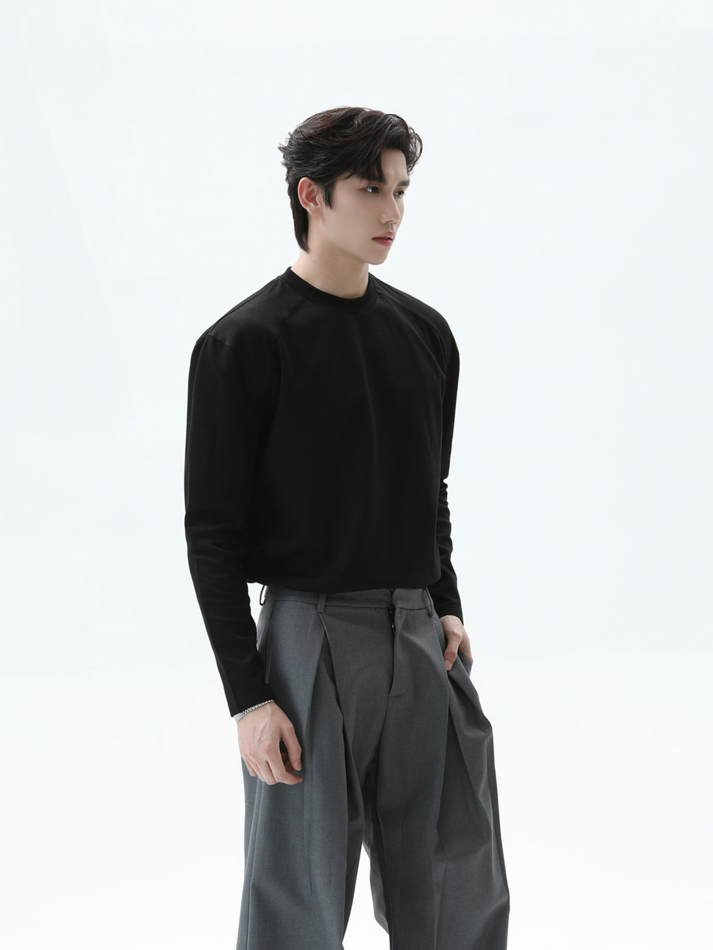 BNB Perfect Crew Neck Long T-shirt (4color)