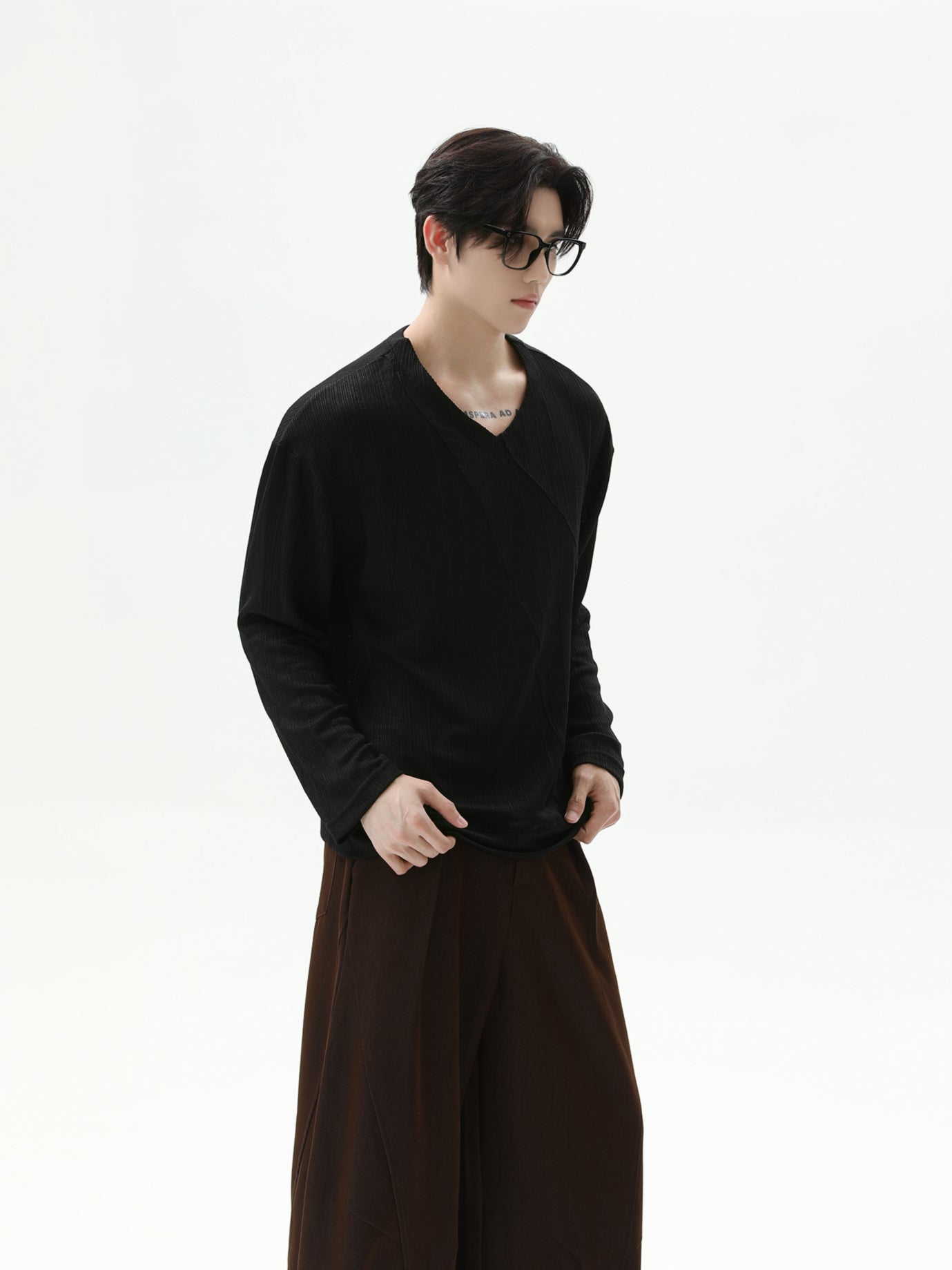 Perfect BNB Deep V Knit (2color)