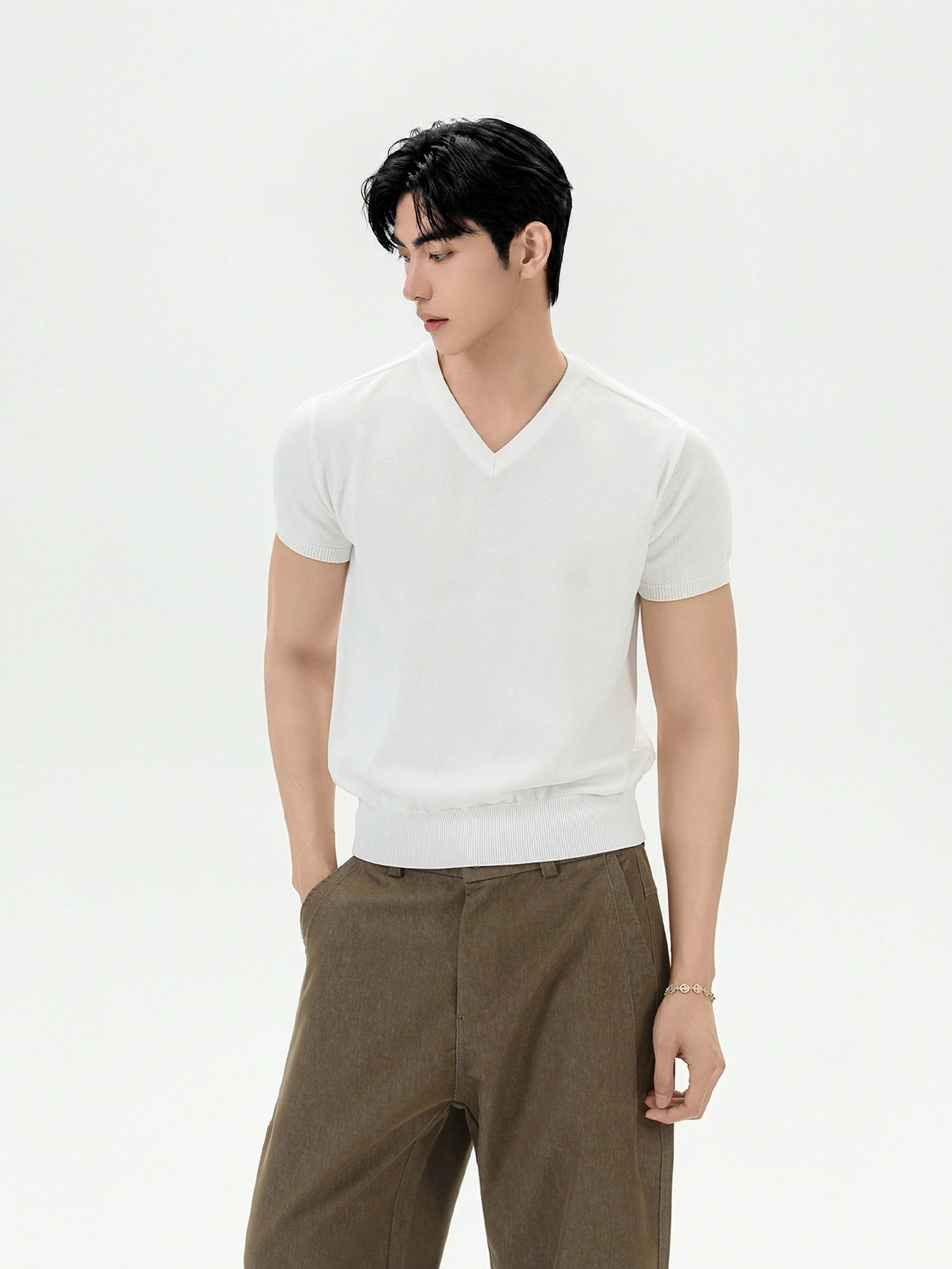 BNB Essential V-Knit T-shirt (3color)