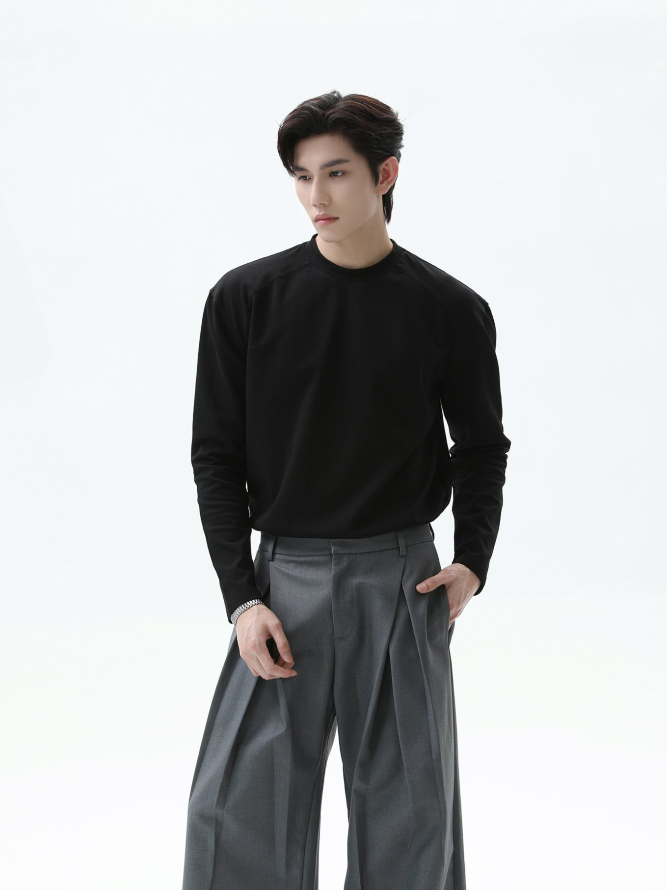 BNB Perfect Crew Neck Long T-shirt (4color)